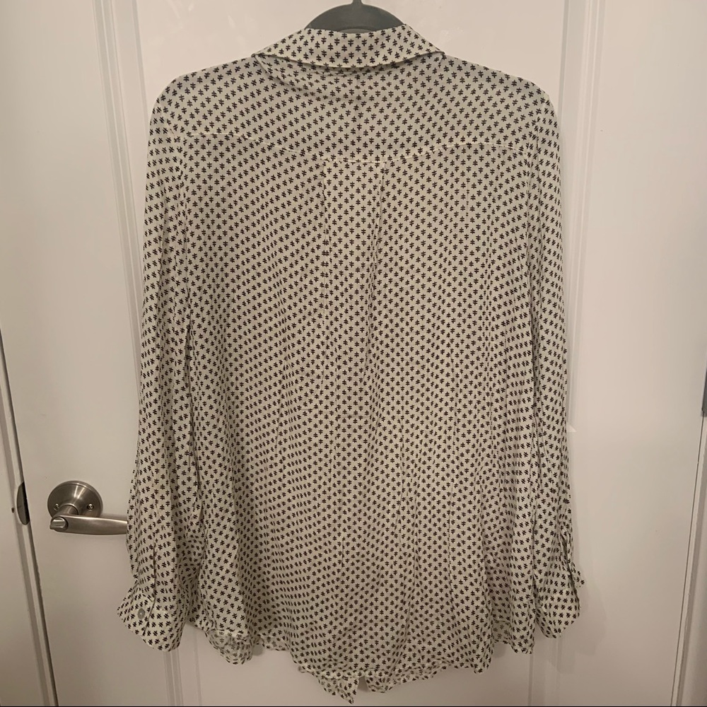 Solitaire Patterned Blouse - Picture 12 of 15